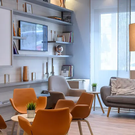 Novotel Frankfurt מלון 4*