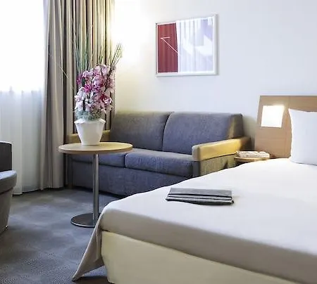 Novotel Frankfurt Hotel 4*