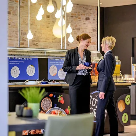 노보텔 시티 호텔